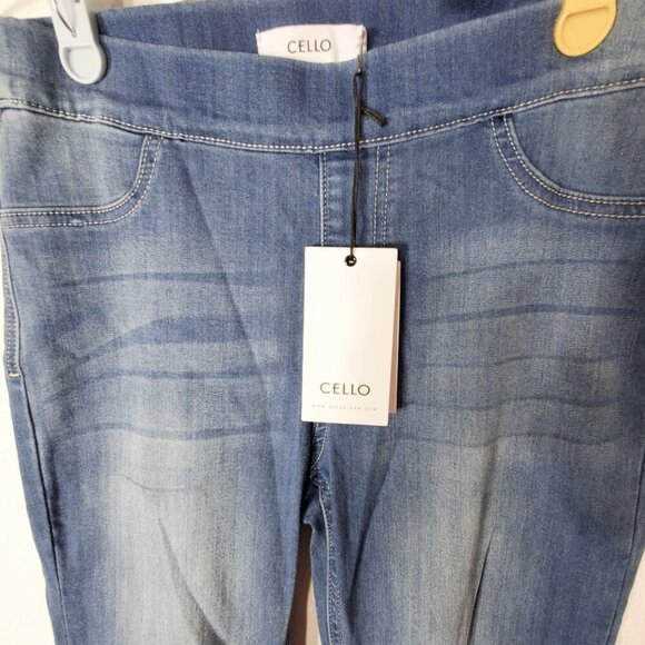 Cello Deluxe Comfort Stretch Size Medium Blue Flare Jeans RN#129203 Acid wash - Picture 11 of 14